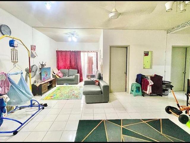 Apartment for sale in Kajang, Langat