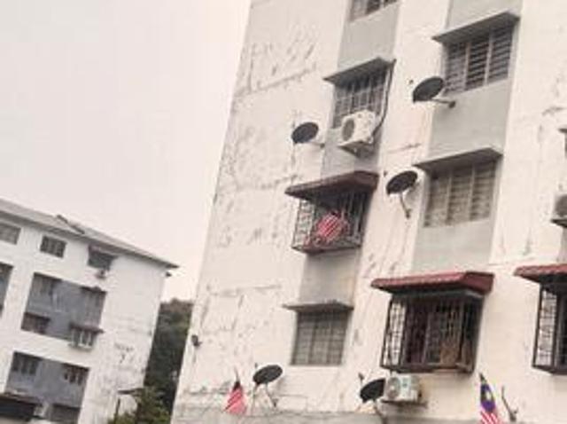 Flat for sale in Petaling, Damansara Damai