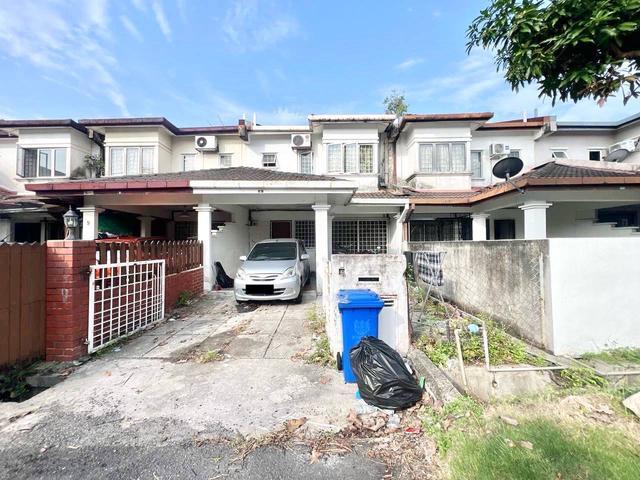 Terraced House for sale
