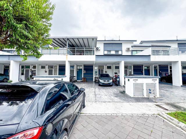 Townhouse for sale in Tanjong Sepat, Selangor