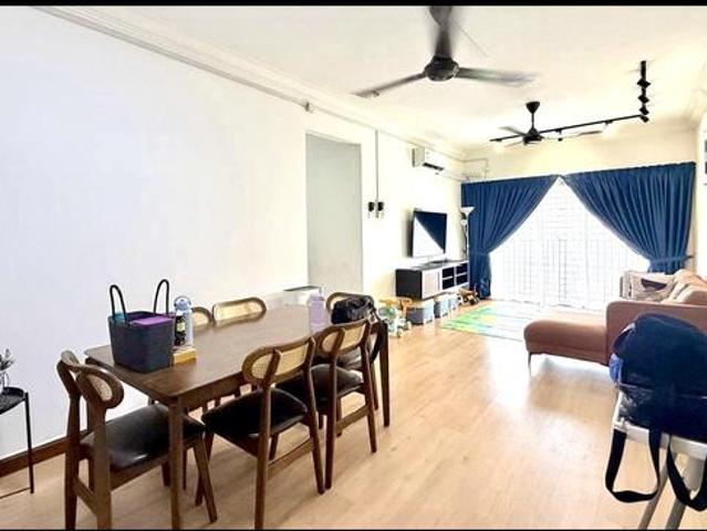 Apartment for sale in Tanjong Sepat, Selangor