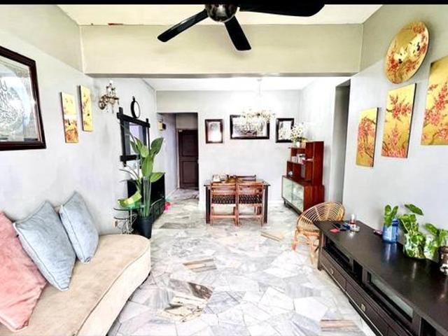 Apartment for sale in Country Heights Damansara, Kuala Lumpur