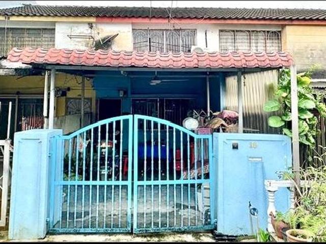 Terraced House for sale in Langat, Selangor