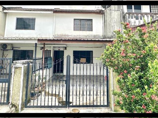 Terraced House for sale in Langat, Selangor