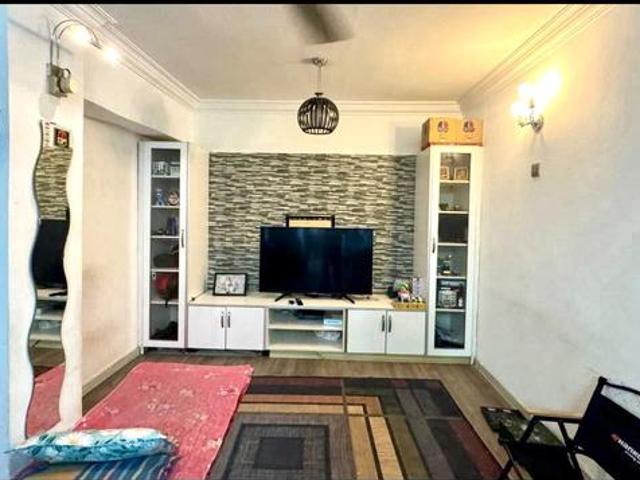 Apartment for sale in Petaling, Damansara Damai