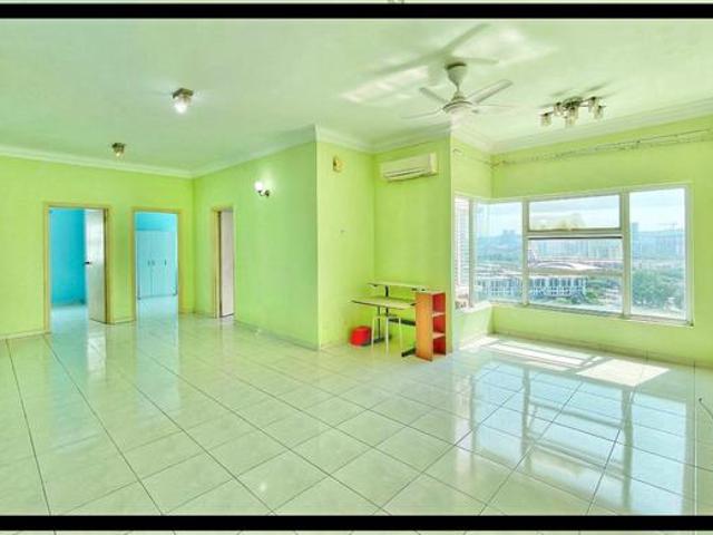 Apartment for sale in Petaling, Subang Jaya