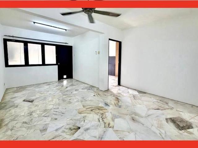 Flat for sale in Kajang, Langat