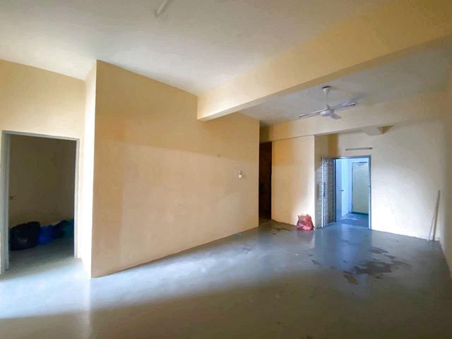 Flat for sale in Kajang, Langat
