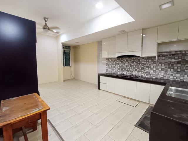 Terraced House for sale in Seri Kembangan, Majlis Bandaraya Subang Jaya