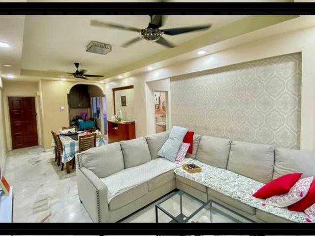 Apartment for sale in Petaling, Subang Jaya