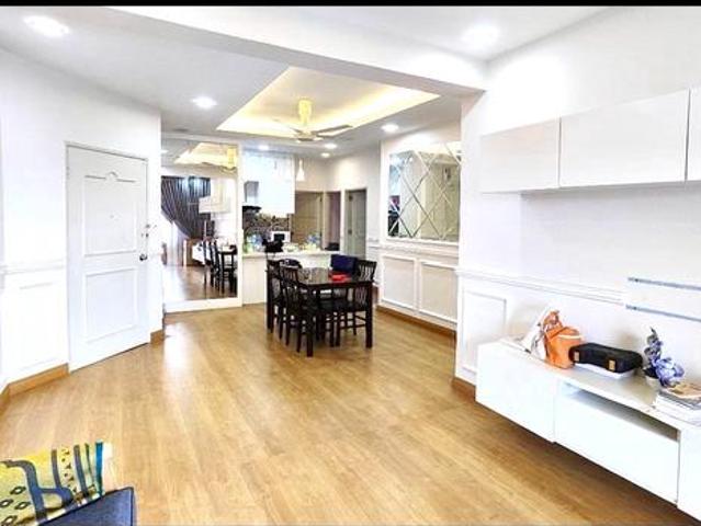 Apartment for sale in Country Heights Damansara, Kuala Lumpur