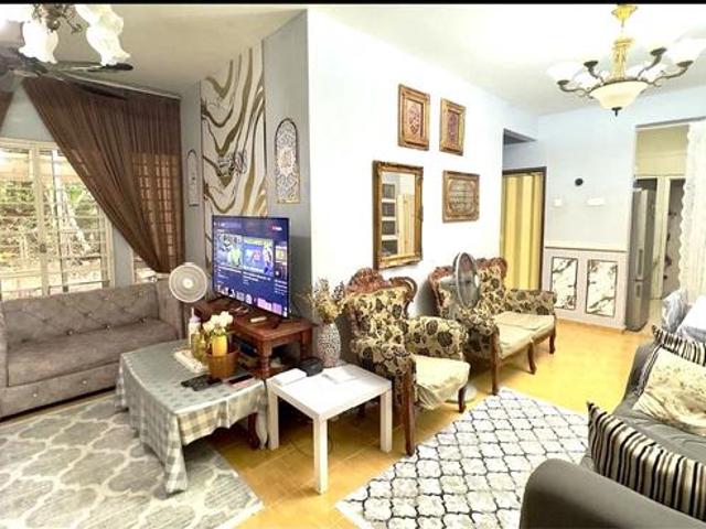 Apartment for sale in Country Heights Damansara, Kuala Lumpur
