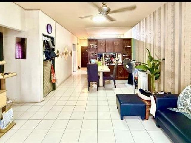 Apartment for sale in Kajang, Langat