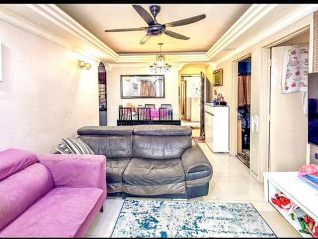 Apartment for sale in Country Heights Damansara, Kuala Lumpur