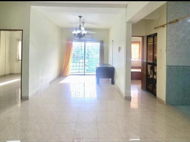 Apartment for sale in Country Heights Damansara, Kuala Lumpur