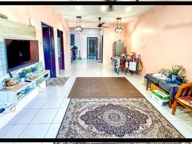 Apartment for sale in Country Heights Damansara, Kuala Lumpur