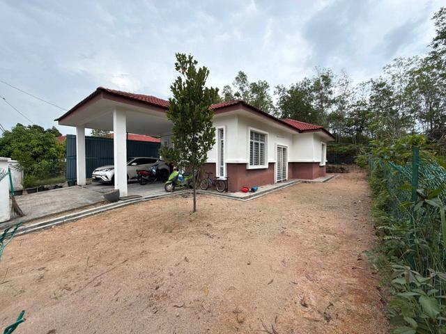 Bungalow for sale in Kajang, Langat