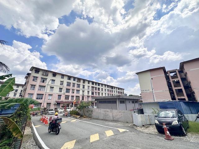 Flat for sale in Kajang, Langat