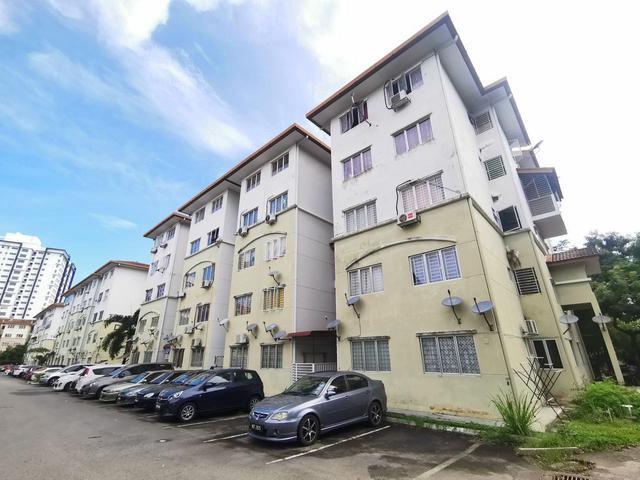 Apartment for sale in Kajang, Langat