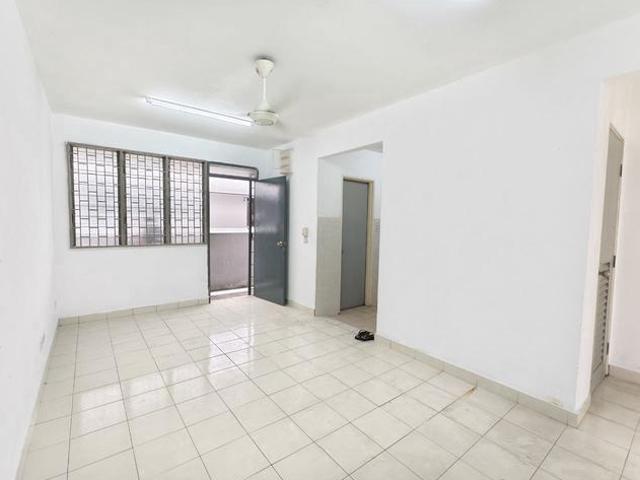 Apartment for sale in Petaling, Alam Impian