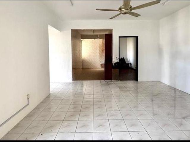 Apartment for sale in Langat, Selangor