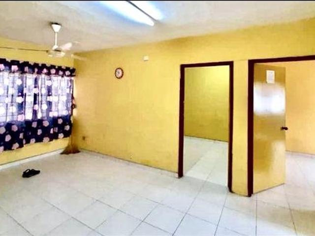 Apartment for sale in Country Heights Damansara, Kuala Lumpur