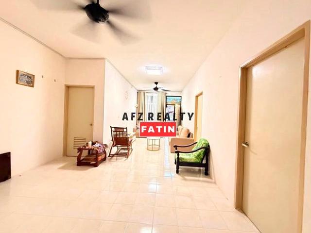 Townhouse for sale in Wellesley, Penang