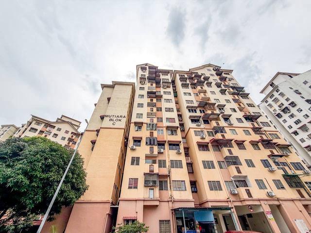 Apartment for sale in Country Heights Damansara, Kuala Lumpur