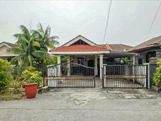 Residential House for sale in Sepang, Tanjong Sepat