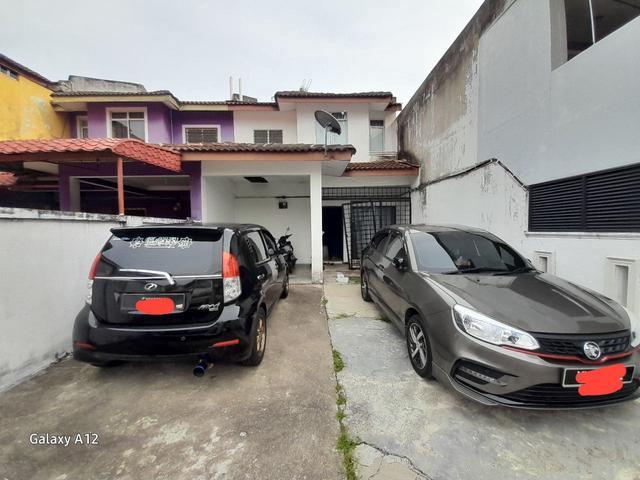 Terraced House for sale in Tanjong Sepat, Selangor