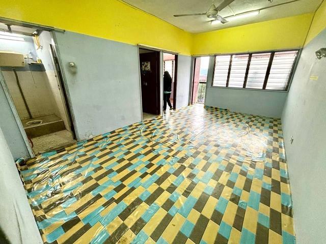 Apartment for sale in Langat, Selangor