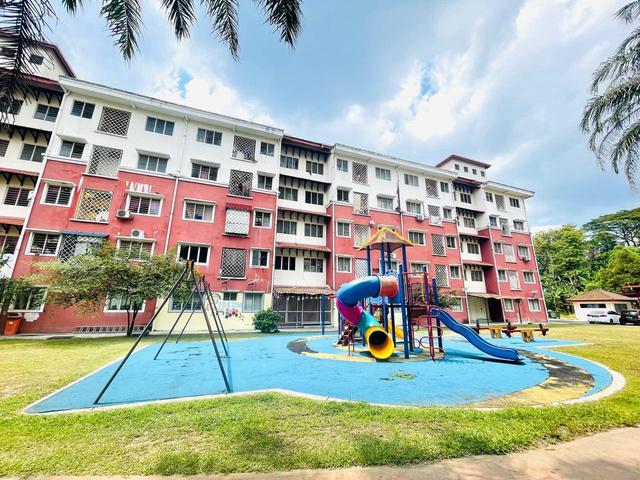 Apartment for sale in Petaling, Damansara Damai