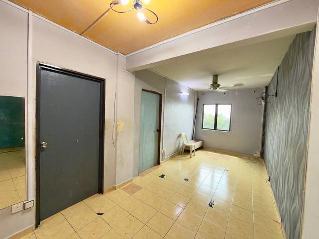 Flat for sale in Langat, Selangor