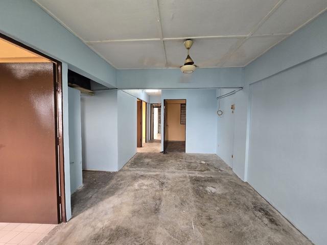 Flat for sale in Petaling, Alam Impian