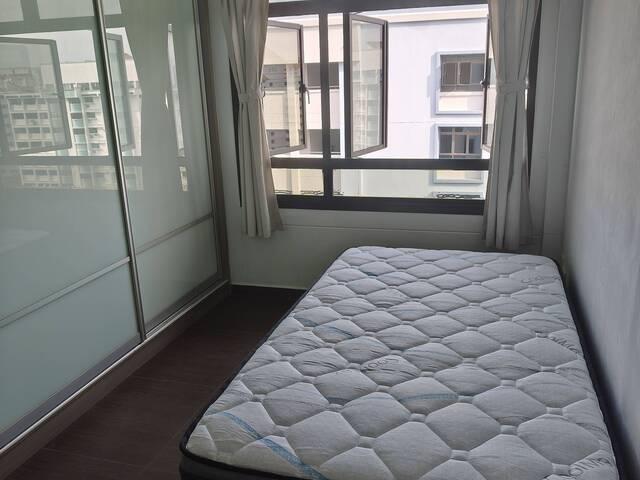Room for rent