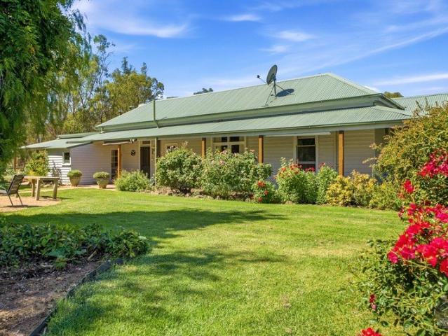 Acreage for sale in Upotipotpon, Victoria