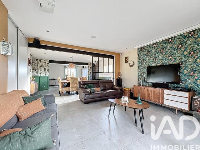 Maison vente à Rouen, Boos