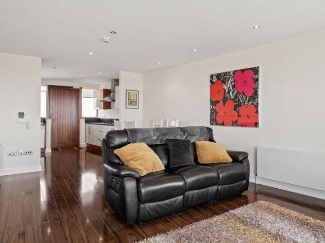 Apartment to rent in Blackrock, North Tipperary