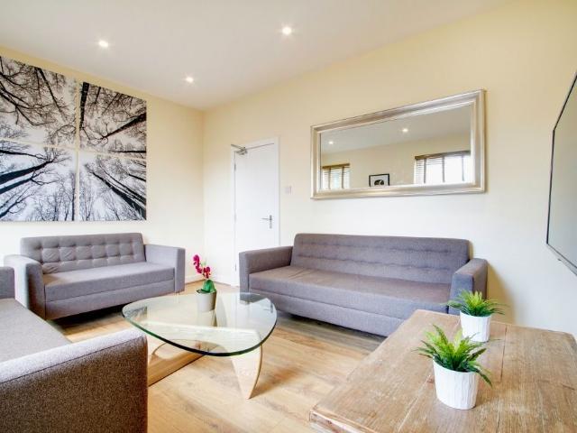 House for rent in Ladybarn, Manchester