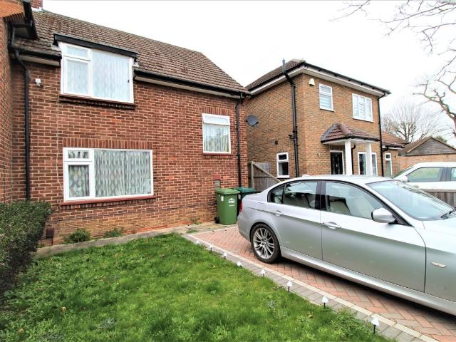 House for rent in Staines, Surrey