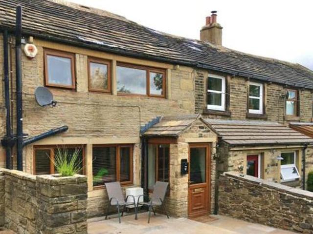 House for rent in Holmfirth, West Yorkshire