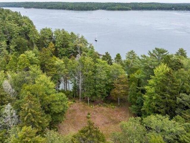 Land for sale in Boothbay, Maine