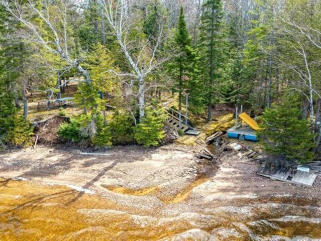 Land for sale in Lake Linden
