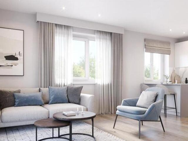 House for sale in Calderstones