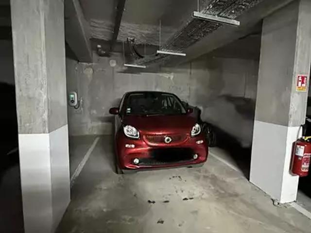 Garage vente à Bordeaux, Port de la Lune, Bordeaux