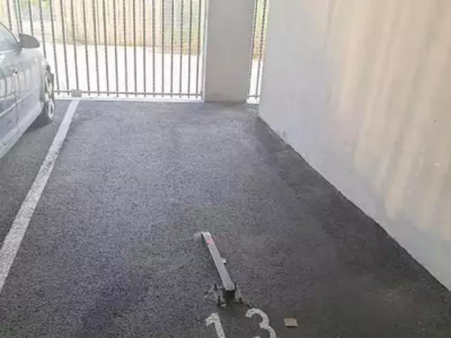 Garage location à Bordeaux, Port de la Lune, Bordeaux