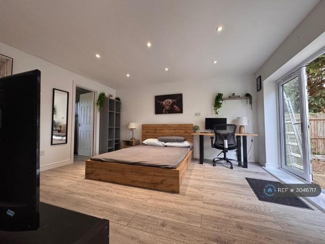 House for rent in Chalkwell, Oad Street