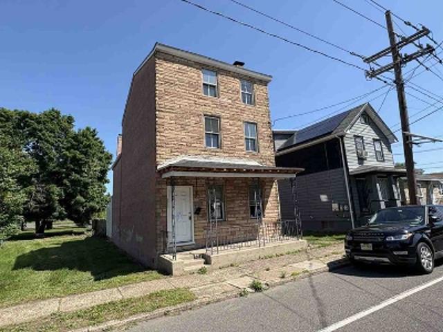 House for sale in Burlington, New Jersey