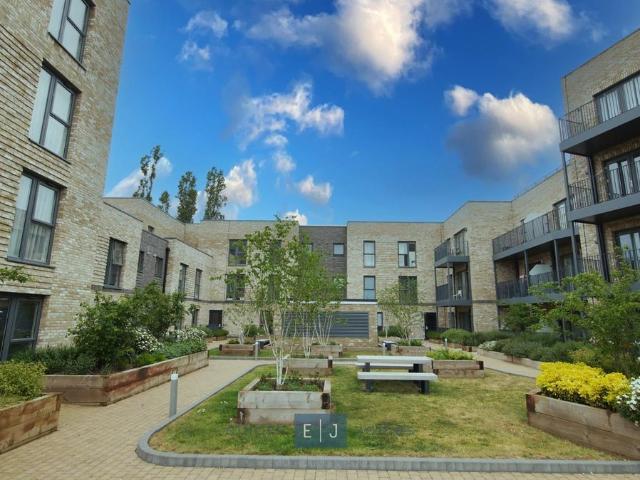 Apartment for rent in Epping, Essex