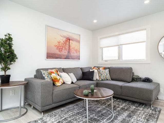 Apartment for rent in East St. Paul, Manitoba